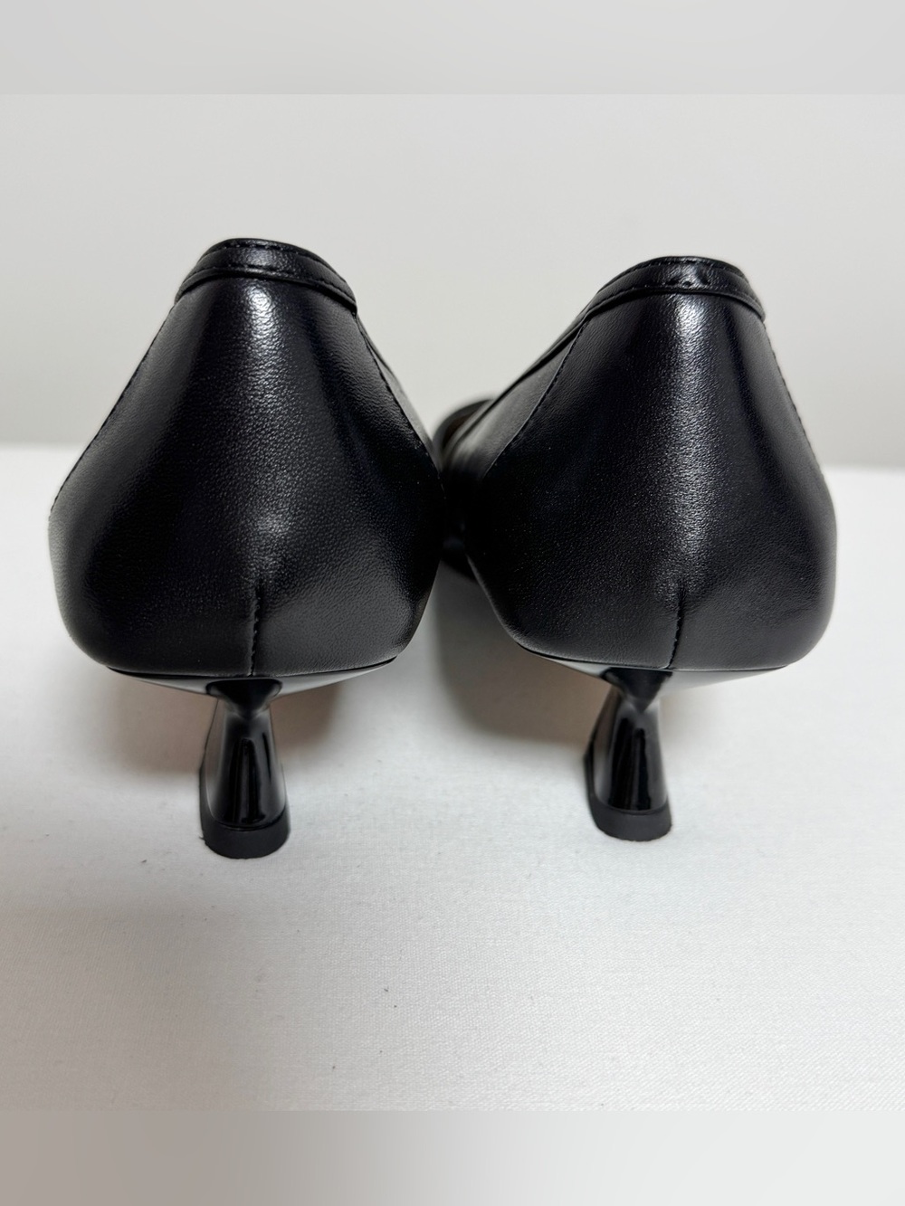 Franco Sarto Darcy Black Leather Pointed Toe Kitten Heel Pumps - Picture 7 of 15